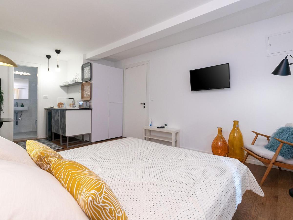 Stylish Studio Apartment By Irundo Rovinj Zewnętrze zdjęcie